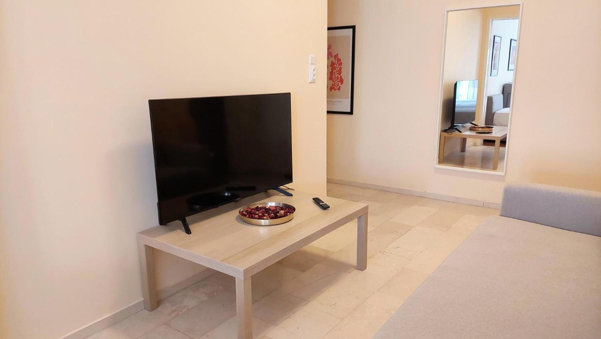 Grand Apartment In Acropolis Museum Афины Экстерьер фото